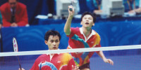 Indonesia's Candra Wijaya + Tony Gunawan claimed the MD Gold at Sydney 2000